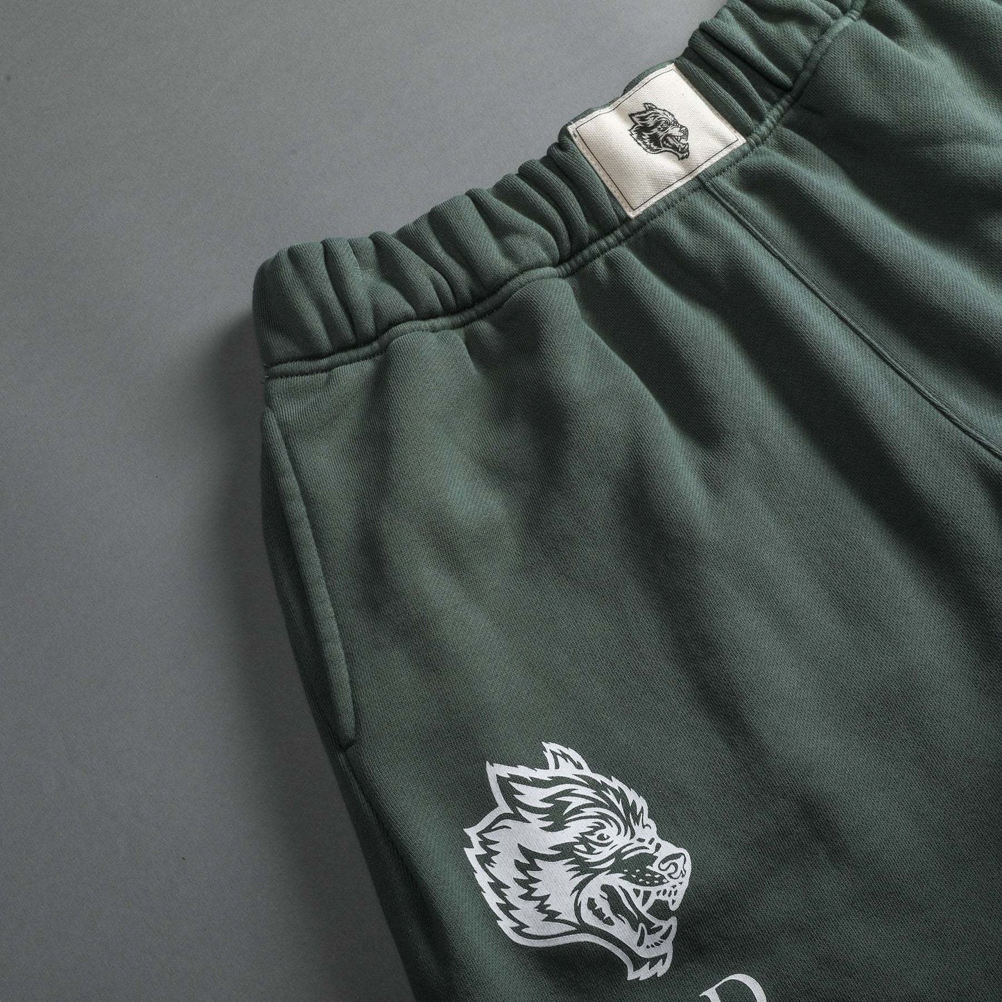 Darc Wolves Sport Patch Liam Sweat Shorts SSDD NFGU - Men's Athletic Shorts